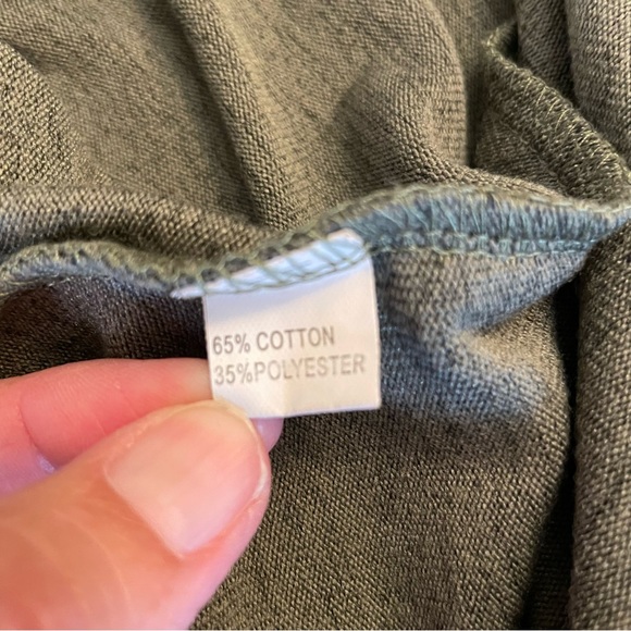 Amaryllis Cut Out Tunic Sweater.  Size M - Picture 6 of 7